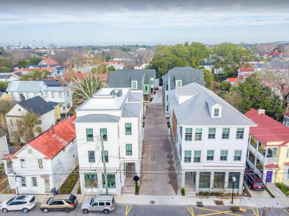 The Palm Suite At 124 Spring Charleston Exterior foto